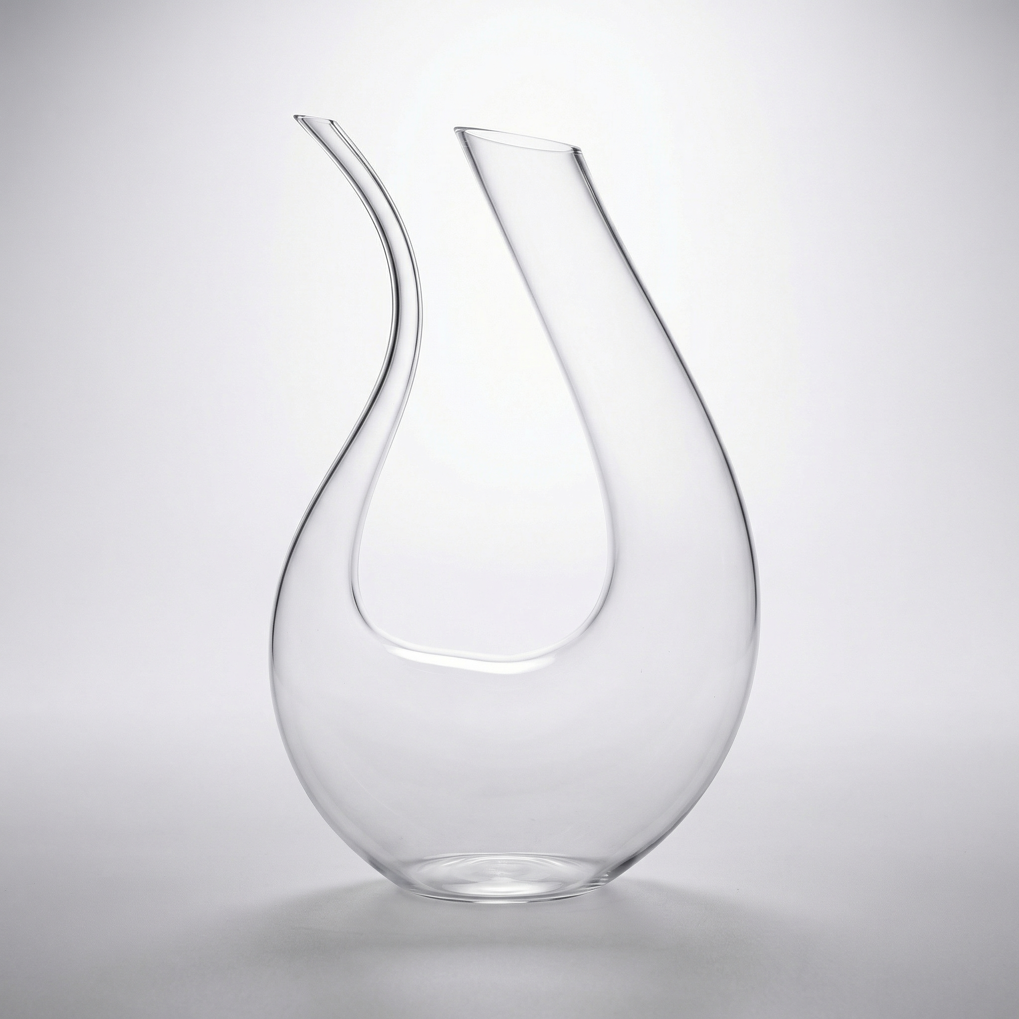 Crescendo Crystal U-Shaped Decanter